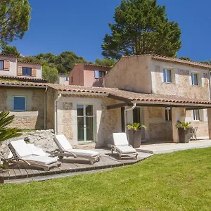 https://domaine-du-mont-leuze.fr-provencehotel.com
